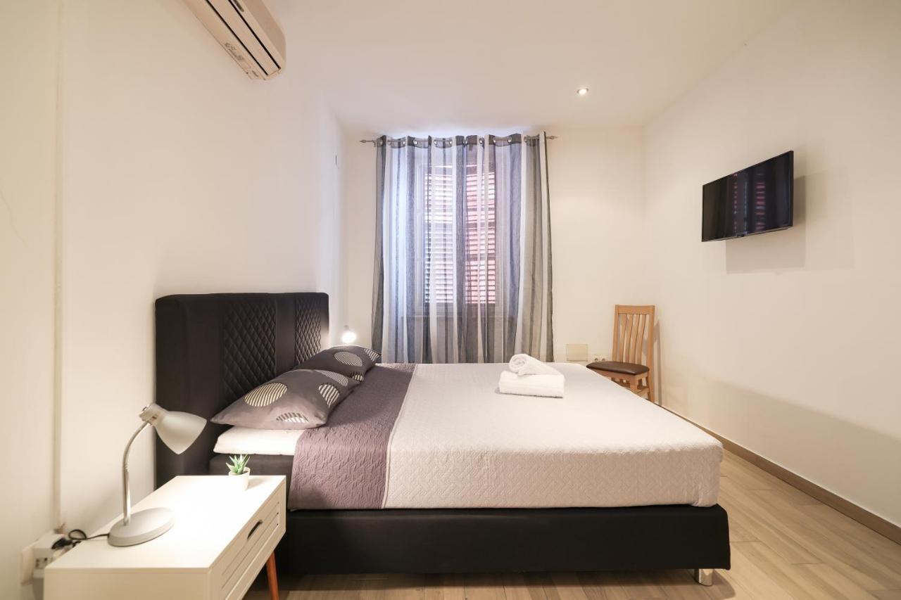 Old Town Donatello Apartment Zadar Luaran gambar