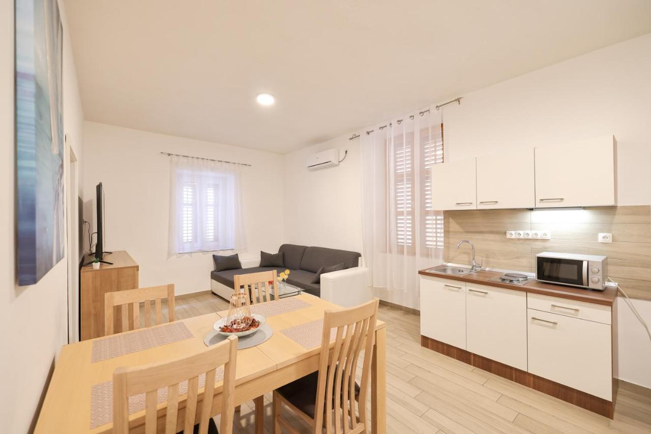 Old Town Donatello Apartment Zadar Luaran gambar